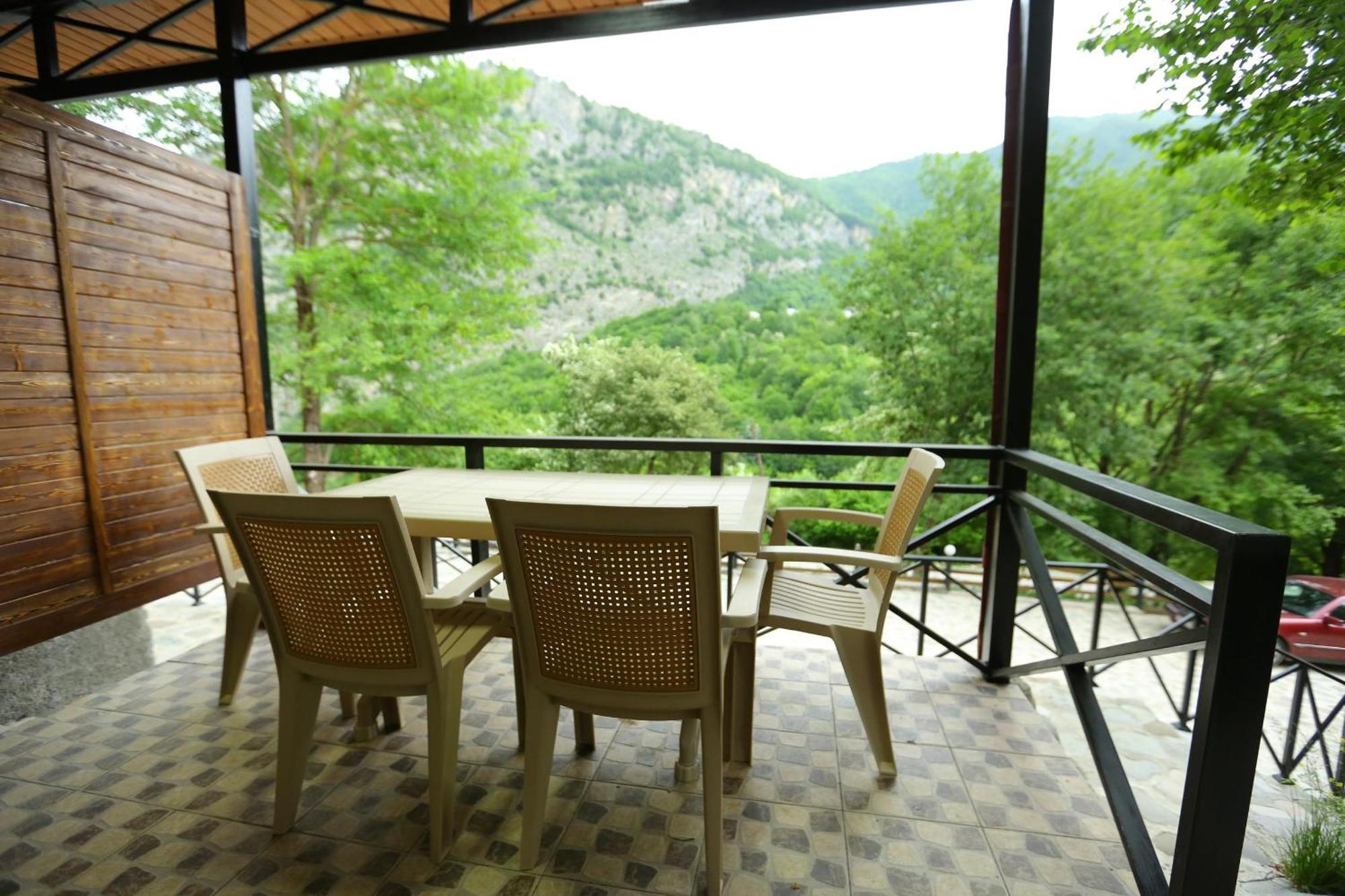 Quba Ugur Hotel Экстерьер фото