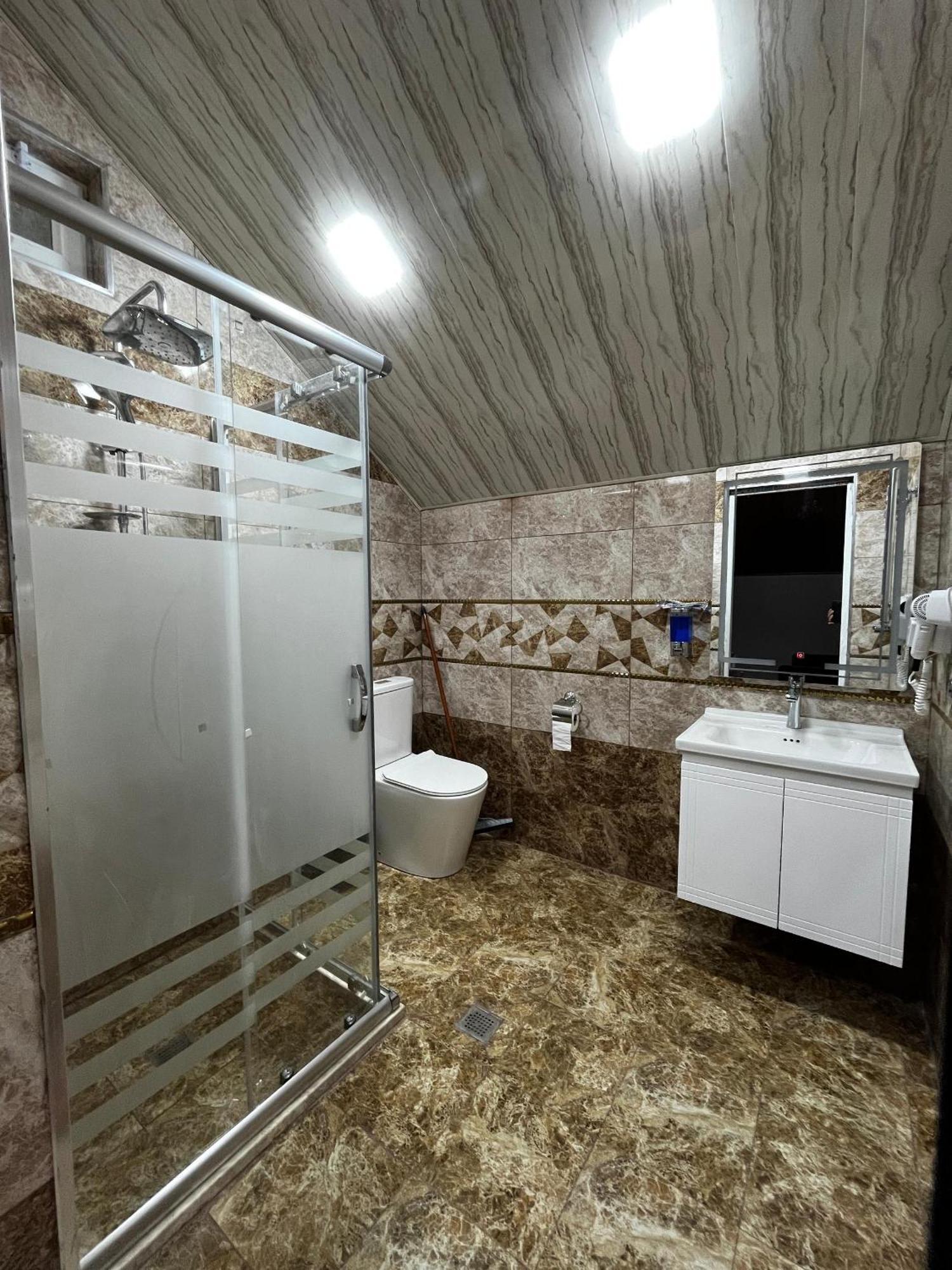 Quba Ugur Hotel Экстерьер фото